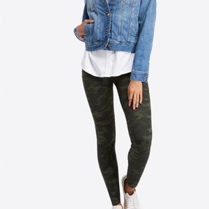 Pre-❤️:  SPANX Leggings